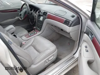 2004 Lexus ES 350 with VIN JTHBA30GX45024169, listed as a IAAI auction lot 42030827 with 250,079 mi miles and . Bid and sale history available at DreamBid. Image 5.