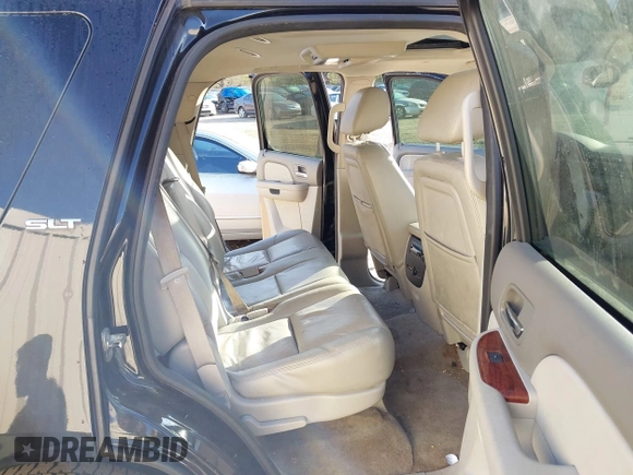2011 GMC Yukon SLT with VIN 1GKS2CE02BR109155, listed as a IAAI auction lot 41925194 with 238,479 mi miles. Bid and sale history available at carsss.com. Image 7.