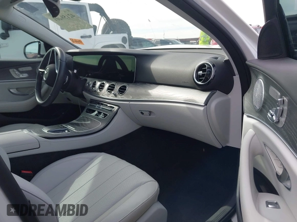 2021 Mercedes-Benz E 350 with VIN W1KZF8DB0MA874452, listed as a IAAI auction lot 42159201 with 53,594 mi miles and . Bid and sale history available at DreamBid. Image 5.