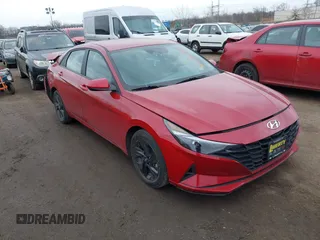 2023 Hyundai Elantra Blue z VIN KMHLM4AJ1PU055183, wystawiony jako IAAI lot #41728183 z przebiegiem 45 058 mil mil oraz . Historia ofert i sprzedaży dostępna na DreamBid. Obrazek 1.