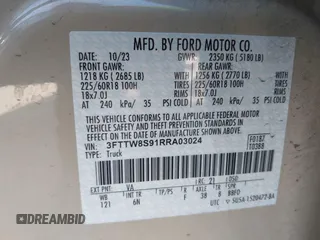 2024 Ford Maverick Lariat z VIN 3FTTW8S91RRA03024, wystawiony jako IAAI lot #42301851 z przebiegiem 18 446 mil mil oraz . Historia ofert i sprzedaży dostępna na DreamBid. Obrazek 9.