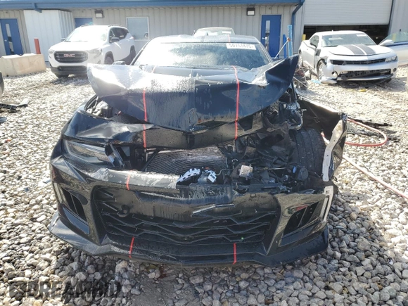 2018 Chevrolet Camaro ZL1 with VIN 1G1FK1R61J0152283, listed as a Copart auction lot 50151475 with 34,325 mi miles and Clean Title. Bid and sale history available at DreamBid. Image 5.