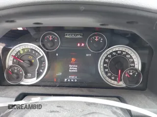 2017 Ram 1500 SLT z VIN 1C6RR6TT8HS551192, wystawiony jako IAAI lot #42267442 z przebiegiem 201 423 mil mil oraz . Historia ofert i sprzedaży dostępna na DreamBid. Obrazek 7.