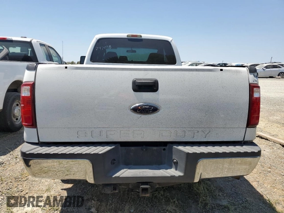 2008 Ford F-350 with VIN 1FTWX30R18EE60711, listed as a Copart auction lot 62953454 with 102,168 mi miles and Clean title. Bid and sale history available at DreamBid. Image 6.