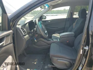 2020 Hyundai Tucson SE с VIN KM8J23A47LU250524, выставлен на аукционе Copart как лот 60671935 с пробегом 53 920 миль миль и Списание • Salvage title. История ставок и продаж доступна на DreamBid. Изображение 7.