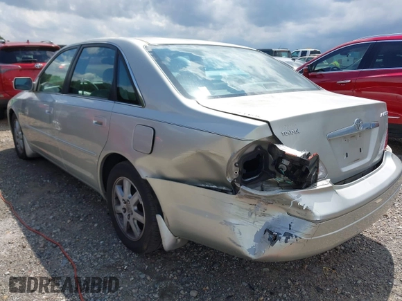 2000 Toyota Avalon XL with VIN 4T1BF28B8YU103644, listed as a IAAI auction lot 42167780 with 209,787 mi miles and . Bid and sale history available at DreamBid. Image 3.