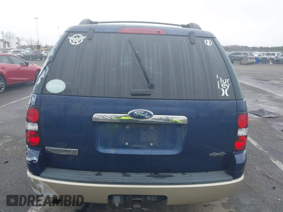 2008 Ford Explorer Eddie Bauer with VIN 1FMEU74E28UA46583, listed as a IAAI auction lot 41846150 with 208,345 mi miles. Bid and sale history available at carsss.com. Image 16.