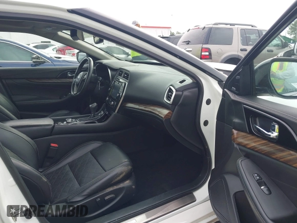 2017 Nissan Maxima SL with VIN 1N4AA6AP2HC421962, listed as a IAAI auction lot 42357374 with 127,450 mi miles and . Bid and sale history available at DreamBid. Image 5.
