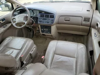 1998 Toyota Sienna LE with VIN 4T3ZF13C2WU002953, listed as a Copart auction lot 80202774 with 259,683 mi miles and Salvage Title. Bid and sale history available at carsss.com. Image 8.