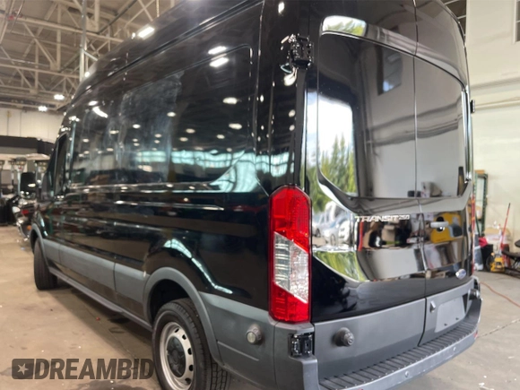 2016 Ford Transit z VIN 1FTYR2XM0GKA06408, wystawiony jako IAAI lot #42818715 z przebiegiem 170 021 mil mil oraz . Historia ofert i sprzedaży dostępna na DreamBid. Obrazek 10.