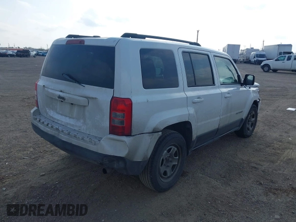2015 Jeep Patriot Sport with VIN 1C4NJPBB9FD410100, listed as a IAAI auction lot 41536941 with 145,386 mi miles. Bid and sale history available at carsss.com. Image 4.