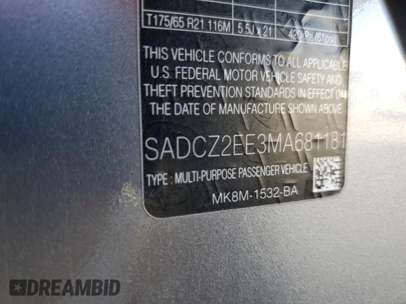 2021 Jaguar F-Pace SVR z VIN SADCZ2EE3MA681181, wystawiony jako Copart lot #82393414 z przebiegiem 21 895 mil mil oraz Szkoda całkowita • Salvage title. Historia ofert i sprzedaży dostępna na DreamBid. Obrazek 13.