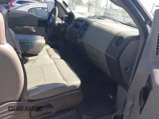 2007 Ford F-150 STX with VIN 1FTRX12W07FA39589, listed as a IAAI auction lot 41924018 with 281,011 mi miles and . Bid and sale history available at DreamBid. Image 5.
