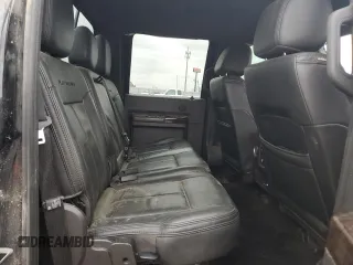 2013 Ford F-350 Platinum z VIN 1FT8W3BTXDEB51852, wystawiony jako Copart lot #58228825 z przebiegiem 6 577 mil mil oraz Szkoda całkowita • Salvage title. Historia ofert i sprzedaży dostępna na DreamBid. Obrazek 10.