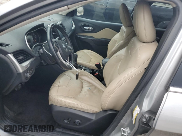 2016 Jeep Cherokee Limited z VIN 1C4PJLDB8GW287362, wystawiony jako Copart lot #55619875 z przebiegiem 147 021 mil mil oraz Nie do naprawy • Non repairable. Historia ofert i sprzedaży dostępna na DreamBid. Obrazek 7.