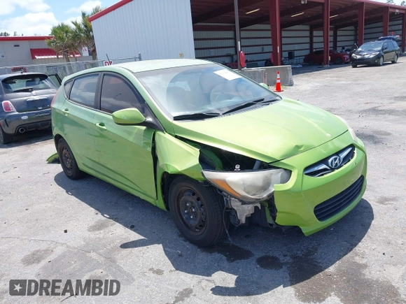 2012 Hyundai Accent SE with VIN KMHCU5AE4CU050210, listed as a IAAI auction lot 42134803 with 137,797 mi miles. Bid and sale history available at carsss.com. Image 1.