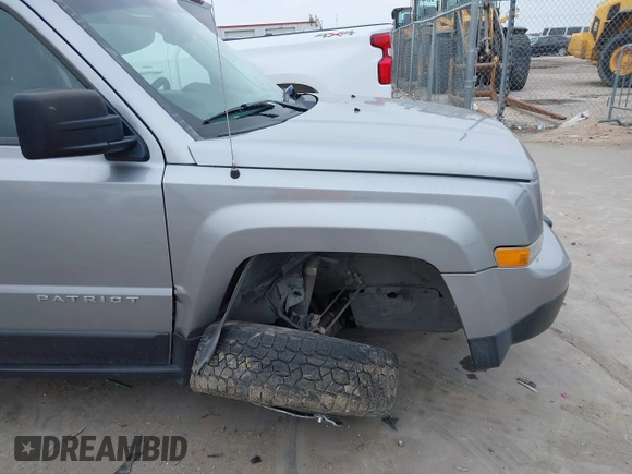 2015 Jeep Patriot Sport with VIN 1C4NJPBB3FD428835, listed as a IAAI auction lot 41637485 with 139,866 mi miles. Bid and sale history available at carsss.com. Image 6.