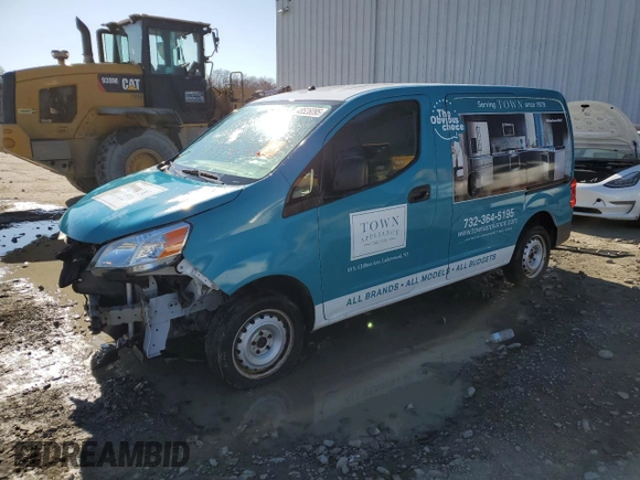 2019 Nissan NV200 SV with VIN 3N6CM0KN4KK690600, listed as a Copart auction lot 48526095 with 84,728 mi miles and Salvage title. Bid and sale history available at DreamBid. Image 1.
