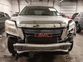 2011 GMC Terrain SLT-2 with VIN 2CTALWEC0B6450568, listed as a IAAI auction lot 41922964 with 181,378 mi miles and . Bid and sale history available at carsss.com. Image 13.