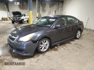 2013 Subaru Legacy Premium z VIN 4S3BMBC67D3020646, wystawiony jako Copart lot #57069185 z przebiegiem 60 961 mil mil oraz Szkody całkowita. Historia ofert i sprzedaży dostępna na DreamBid. Obrazek 1.