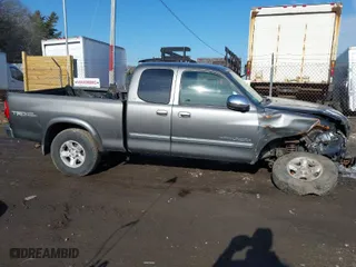 2006 Toyota Tundra SR5 with VIN 5TBBT44196S487353, listed as a IAAI auction lot 41428588 with 237,915 mi miles. Bid and sale history available at carsss.com. Image 13.