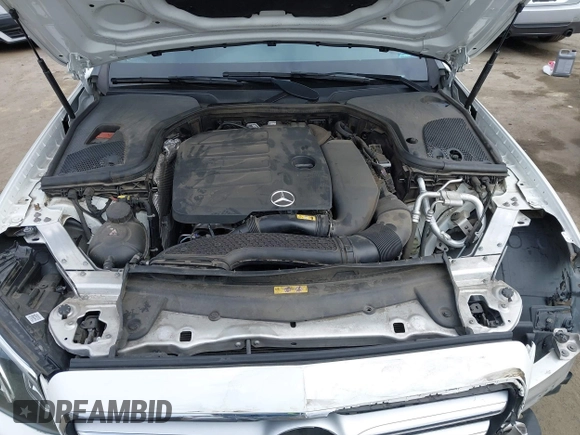 2020 Mercedes-Benz E 350 with VIN W1KZF8DB7LA818152, listed as a IAAI auction lot 41871865 with 89,101 mi miles and . Bid and sale history available at DreamBid. Image 10.