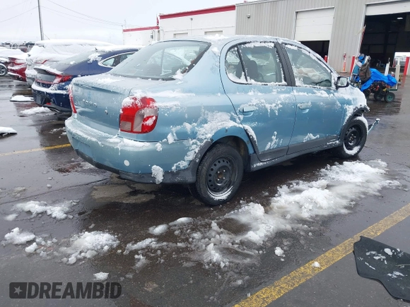 2000 Toyota ECHO with VIN JTDBT1236Y0092594, listed as a IAAI auction lot 41819056 with 1 mi miles. Bid and sale history available at carsss.com. Image 4.