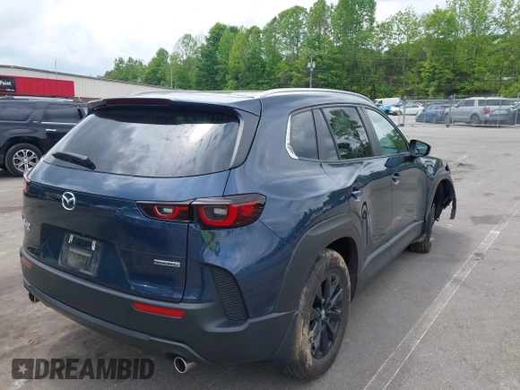 2023 Mazda CX-50 S Preferred Plus z VIN 7MMVABCM4PN119583, wystawiony jako IAAI lot #42108949 z przebiegiem 26 254 mil mil oraz . Historia ofert i sprzedaży dostępna na DreamBid. Obrazek 4.