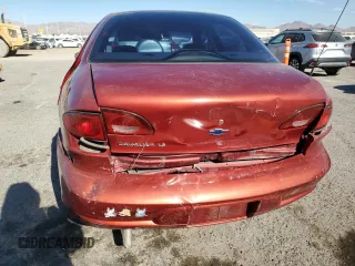 2001 Chevrolet Cavalier LS with VIN 1G1JF52T617216511, listed as a Copart auction lot 80996044 with 83,952 mi miles and Salvage Title. Bid and sale history available at carsss.com. Image 6.