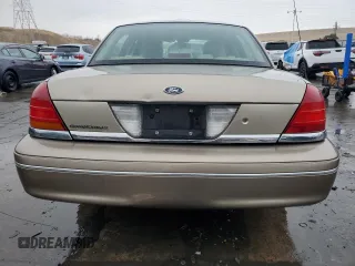2005 Ford Crown Victoria LX z VIN 2FAFP74W05X122403, wystawiony jako Copart lot #45305825 z przebiegiem 202 381 mil mil oraz Szkoda całkowita • Salvage title. Historia ofert i sprzedaży dostępna na DreamBid. Obrazek 6.