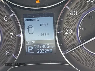 2014 Infiniti QX80 z VIN JN8AZ2NF5E9551616, wystawiony jako IAAI lot #41786999 z przebiegiem 207 905 mil mil oraz . Historia ofert i sprzedaży dostępna na DreamBid. Obrazek 15.