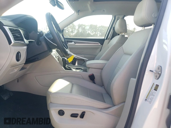 2023 Volkswagen Atlas SE with VIN 1V2JP2CA0PC548717, listed as a Copart auction lot 84495134 with 29,663 mi miles and Salvage title. Bid and sale history available at DreamBid. Image 7.