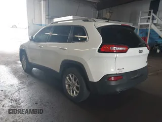 2015 Jeep Cherokee Latitude with VIN 1C4PJMCBXFW784869, listed as a IAAI auction lot 41951297 with 138,396 mi miles. Bid and sale history available at carsss.com. Image 3.