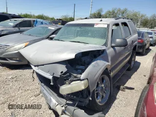 2005 Chevrolet Tahoe LS with VIN 1GNEC13V05J225988, listed as a Copart auction lot 57608195 with 200,378 mi miles and Non repairable. Bid and sale history available at DreamBid. Image 1.