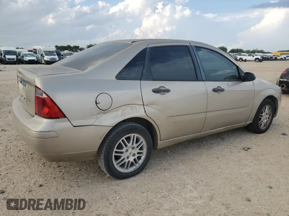 2007 Ford Focus S with VIN 1FAFP34N57W164208, listed as a Copart auction lot 55308545 with 217,023 mi miles and Clean Title. Bid and sale history available at carsss.com. Image 3.