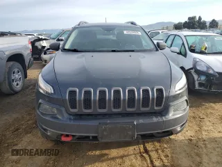 2017 Jeep Cherokee Trailhawk L Plus with VIN 1C4PJMBB1HW518788, listed as a Copart auction lot 49539005 with 237,662 mi miles and Salvage Title. Bid and sale history available at carsss.com. Image 5.