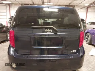 2008 Scion xB with VIN JTLKE50EX81030605, listed as a IAAI auction lot 41975788 with 195,260 mi miles. Bid and sale history available at carsss.com. Image 16.
