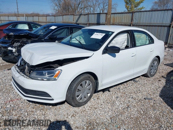 2016 Volkswagen Jetta Sedan 1.4T S w/Technology with VIN 3VW267AJ5GM249423, listed as a IAAI auction lot 41867790 with 61,979 mi miles. Bid and sale history available at carsss.com. Image 17.