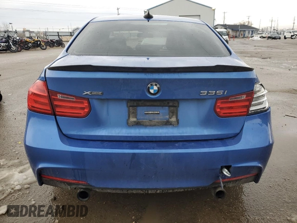 2013 BMW 3 Series 335i xDrive z VIN WBA3B9G52DNP39356, wystawiony jako Copart lot #43982145 z przebiegiem 87 026 mil mil oraz Szkoda całkowita • Salvage title. Historia ofert i sprzedaży dostępna na DreamBid. Obrazek 6.