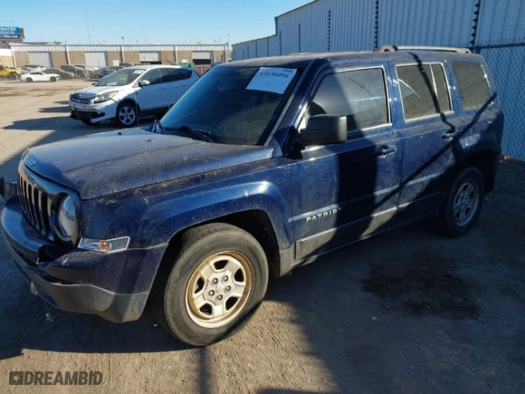 2016 Jeep Patriot Sport with VIN 1C4NJPBB0GD547623, listed as a IAAI auction lot 41636096 with 88,894 mi miles. Bid and sale history available at carsss.com. Image 2.