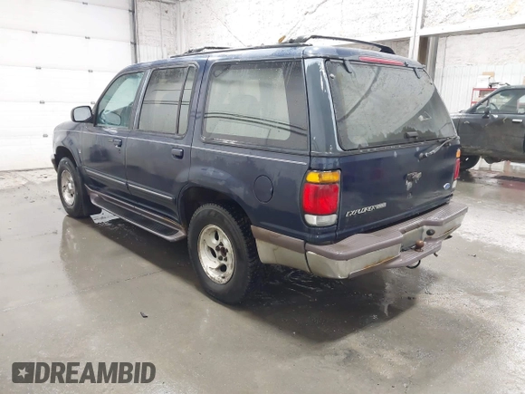 1997 Ford Explorer XLT with VIN 1FMDU35P6VUA33724, listed as a IAAI auction lot 41843164 with 226,234 mi miles and . Bid and sale history available at DreamBid. Image 3.
