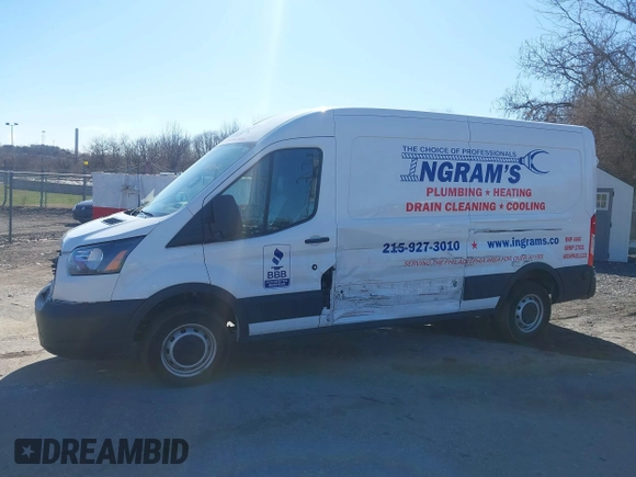 2019 Ford Transit with VIN 1FTYR2CM3KKB23320, listed as a IAAI auction lot 41824025 with 29,221 mi miles. Bid and sale history available at carsss.com. Image 20.