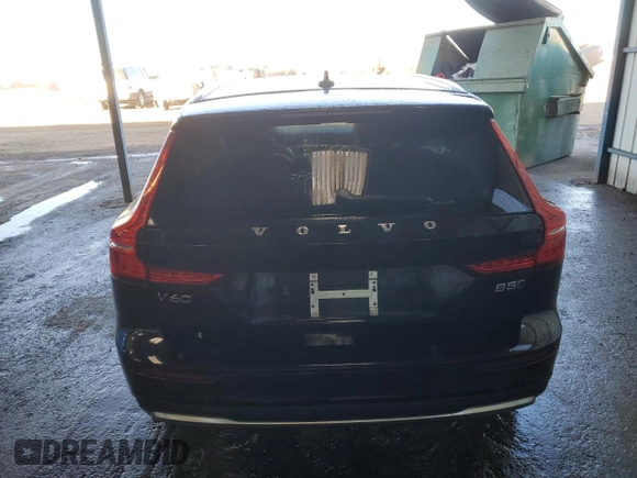 2024 Volvo V60 Plus with VIN YV4L12WY3R2134759, listed as a Copart auction lot 88121315 with 21,316 mi miles and Clean title. Bid and sale history available at DreamBid. Image 6.