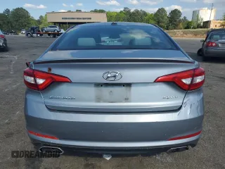 2015 Hyundai Sonata Limited with VIN 5NPE34AF6FH134837, listed as a Copart auction lot 52138205 with Not Provided miles and Clean Title. Bid and sale history available at carsss.com. Image 6.