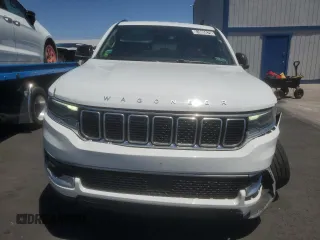 2024 Jeep Wagoneer с VIN 1C4SJSAP9RS112505, выставлен на аукционе Copart как лот 61085575 с пробегом 59 326 миль миль и Чистый • Clean title. История ставок и продаж доступна на DreamBid. Изображение 5.
