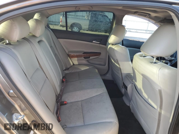 2011 Honda Accord EX with VIN 1HGCP2E71BA036675, listed as a Copart auction lot 70688474 with 46,716 mi miles and Salvage title. Bid and sale history available at DreamBid. Image 10.
