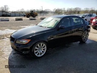 2006 BMW 3 Series 330xi with VIN WBAVD33596KL52250, listed as a Copart auction lot 52297035 with 212,482 mi miles and Non Repairable. Bid and sale history available at carsss.com. Image 1.
