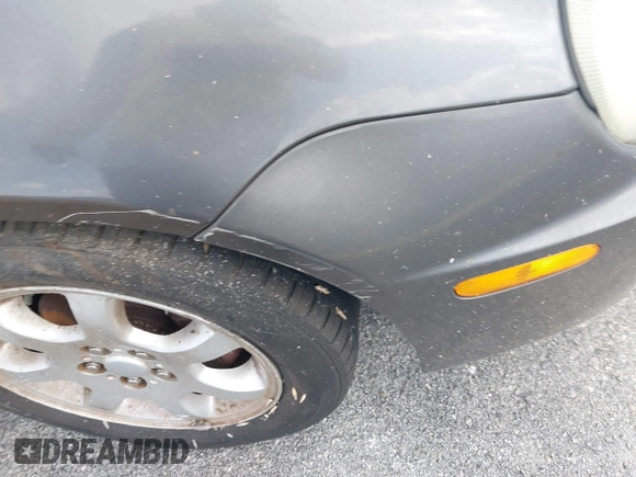 2003 Dodge Neon SXT z VIN 1B3ES56C43D247003, wystawiony jako IAAI lot #42111917 z przebiegiem 115 107 mil mil oraz . Historia ofert i sprzedaży dostępna na DreamBid. Obrazek 13.