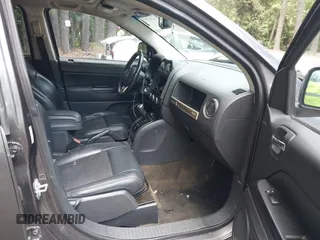 2016 Jeep Compass Sport with VIN 1C4NJCBB9GD785253, listed as a IAAI auction lot 42467835 with 132,832 mi miles and . Bid and sale history available at DreamBid. Image 5.