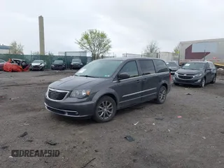 2015 Chrysler Town & Country S with VIN 2C4RC1HG7FR522449, listed as a IAAI auction lot 42021311 with 107,391 mi miles. Bid and sale history available at carsss.com. Image 2.
